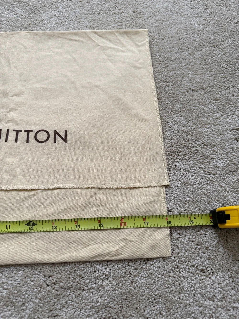 Louis Vuitton Cream Dust Cover with Brown Logo - Picture 2 of 5
